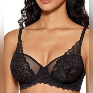 Dobreva 42F Black Lace Unlined Bra Underwire